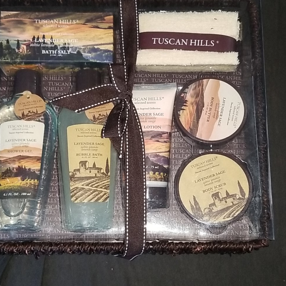 Tuscan hills gift set